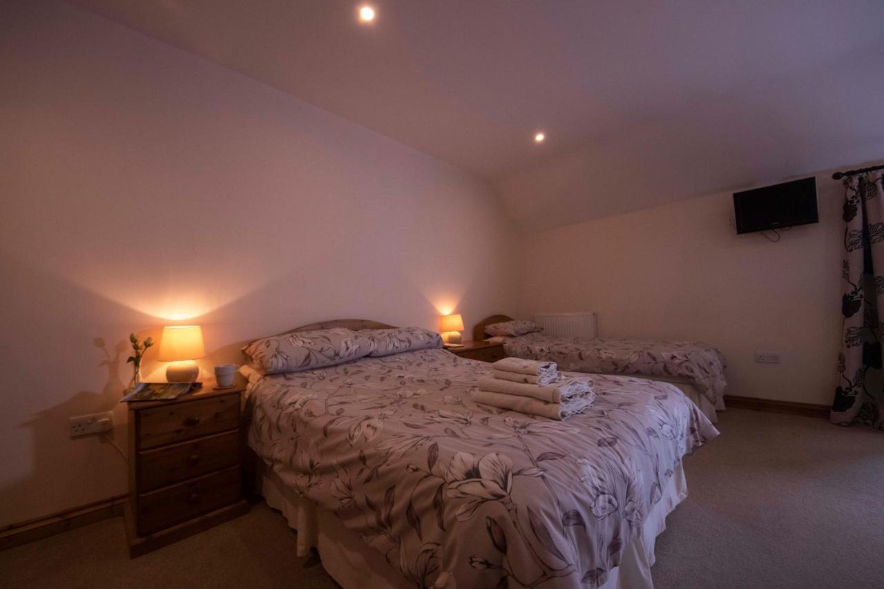 Bed and Breakfast Polhilsa Farm Callington Екстер'єр фото