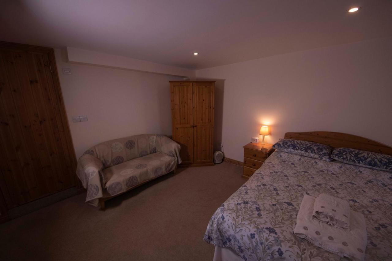 Bed and Breakfast Polhilsa Farm Callington Екстер'єр фото